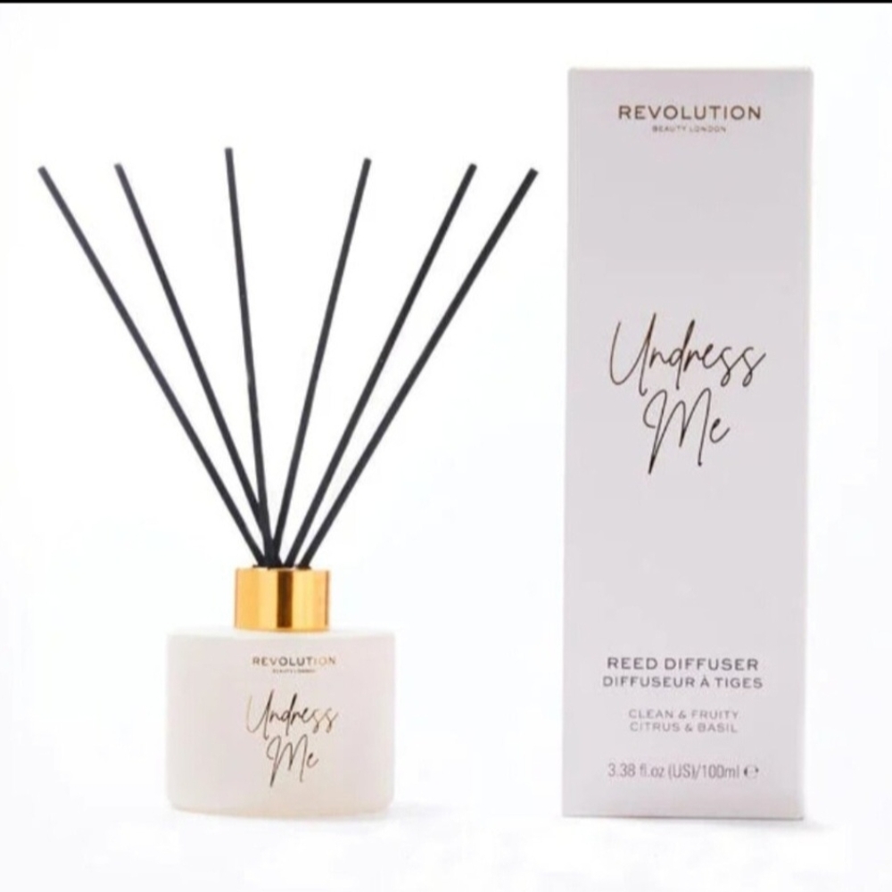 Revolution Cream and Gold Reed Diffuser